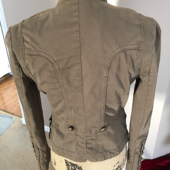 Willow and Clay Olive Green Military Jacket - Picture 5 of 8